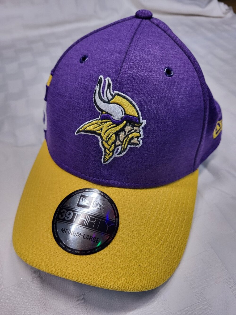 Minnesota Vikings Fitted Onfield Headwear Baseball Cap - NWT
